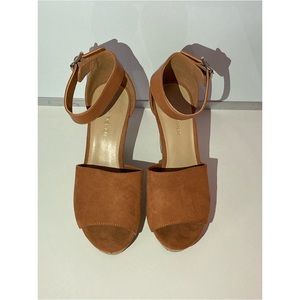 Marc Fisher Wedges